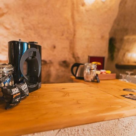 Sassi -Suite Inlapis - Casa Nella Pietra Matera Kültér fotó